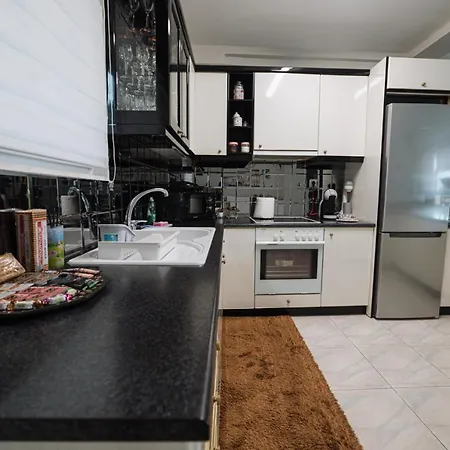 Διαμέρισμα Seaside Serenity