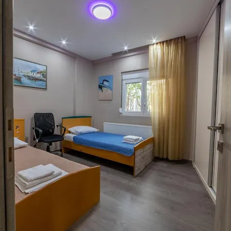 Seaside Serenity Apartment *