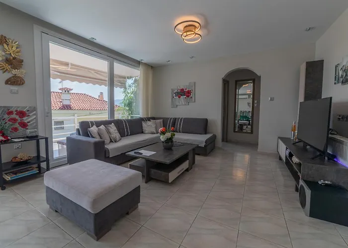 Seaside Serenity * Volos